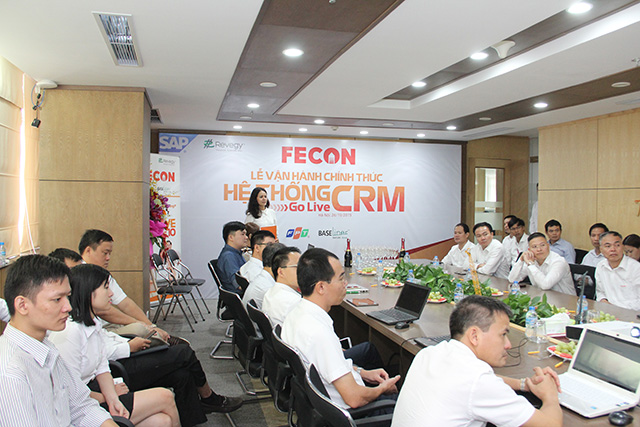 Ms. Dang Thi Tuyet Thuong – Strategy Director has introduced about the process of CRM implementation project with FECON BOD