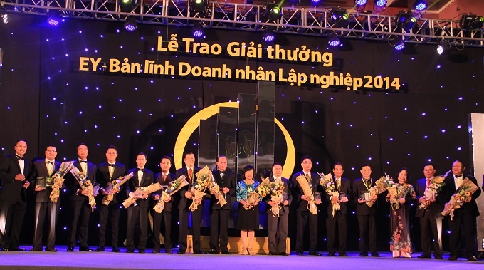 18 Doanh nhân được vinh danh trong lễ trao giải EY – Bản lĩnh Doanh Nhân Lập nghiệp 2014