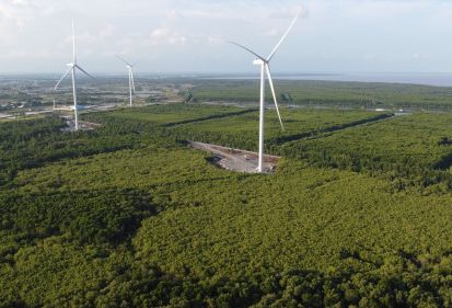 Nhà máy Điện gió Quốc Vinh Sóc Trăng chính thức vận hành thương mại