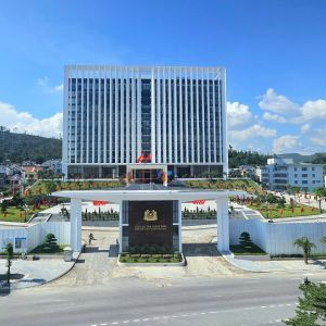 GẮN BIỂN CÔNG TRÌNH TRỤ SỞ CÔNG AN TỈNH QUẢNG NINH