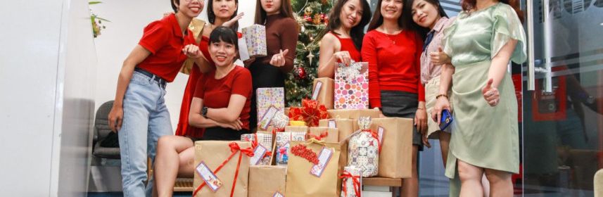 YÊU LÀ PHẢI NÓI – CÓ QUÀ LÀ PHẢI TRAO