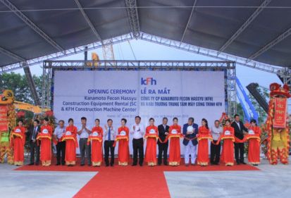 Khai trương trung tâm máy công trình lớn hàng đầu Việt Nam